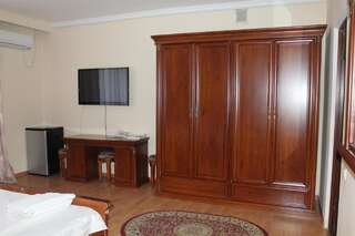 Отель Гостиница Азат Нур-Султан Стандартный двухместный номер с 2 отдельными кроватями-3